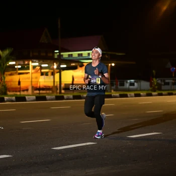 Runner Photo 3471659