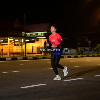 Runner Photo 3471662