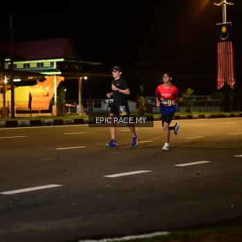 Runner Photo 3471683