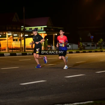 Runner Photo 3471695