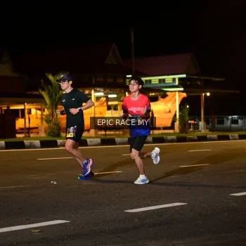 Runner Photo 3471699