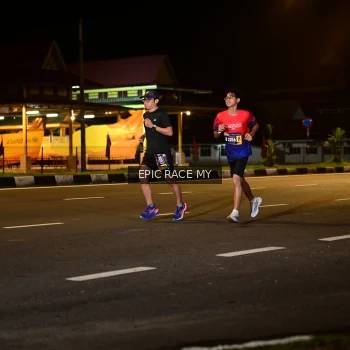 Runner Photo 3471705