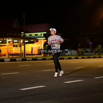 Runner Photo 3471710