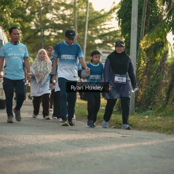 Runner Photo 3471711
