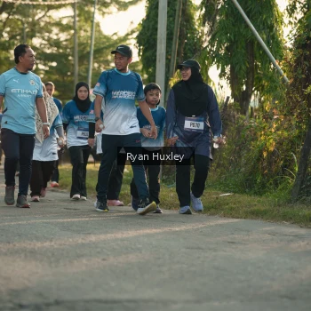 Runner Photo 3471719