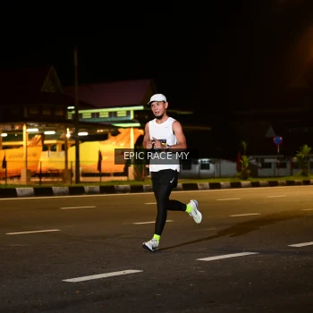 Runner Photo 3471724