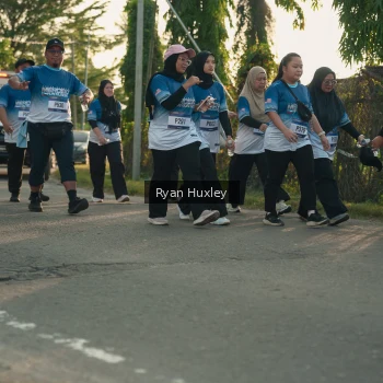 Runner Photo 3471735