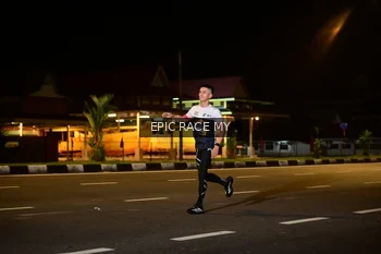 Runner Photo 3471743