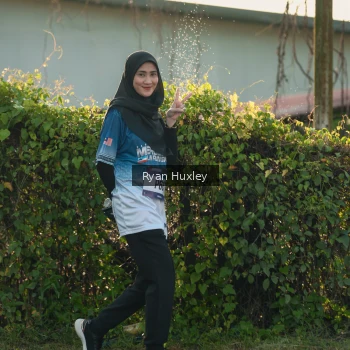 Runner Photo 3471755
