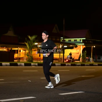 Runner Photo 3471764