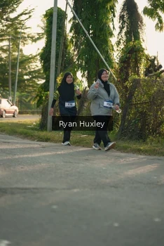 Runner Photo 3471770