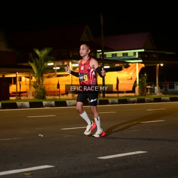 Runner Photo 3471792