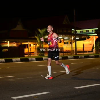 Runner Photo 3471821
