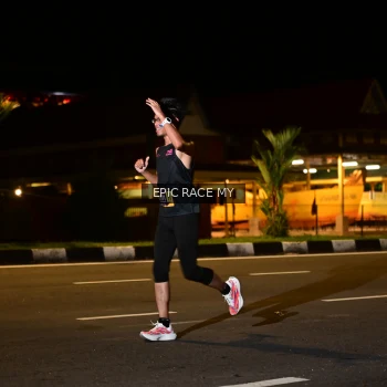 Runner Photo 3471839