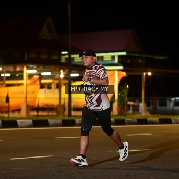 Runner Photo 3471845