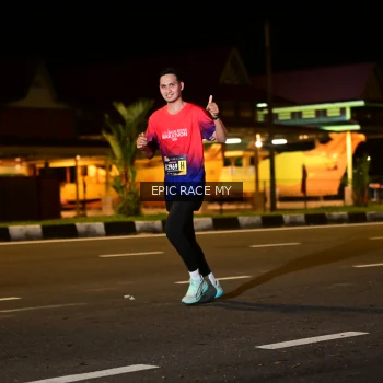 Runner Photo 3471889