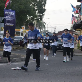 Runner Photo 3471912
