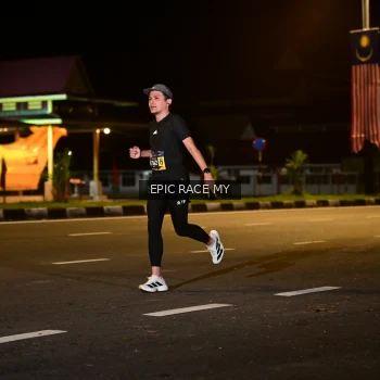 Runner Photo 3471917