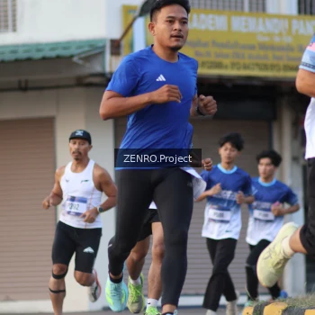 Runner Photo 3471940