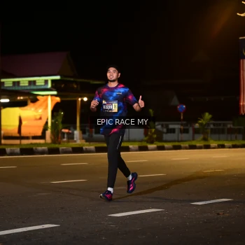 Runner Photo 3471945