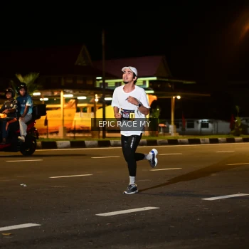 Runner Photo 3471969