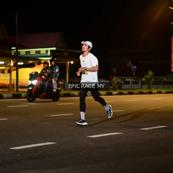 Runner Photo 3471972