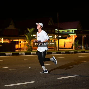 Runner Photo 3471974