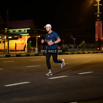 Runner Photo 3471979