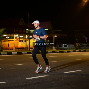 Runner Photo 3471980