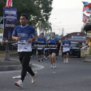 Runner Photo 3471981