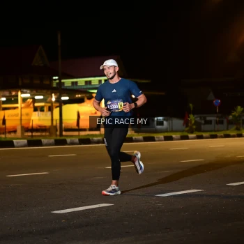 Runner Photo 3471986