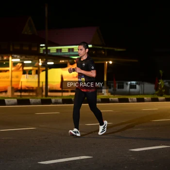 Runner Photo 3472021