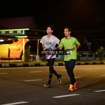 Runner Photo 3472040