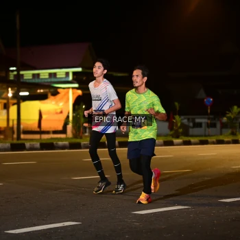 Runner Photo 3472044
