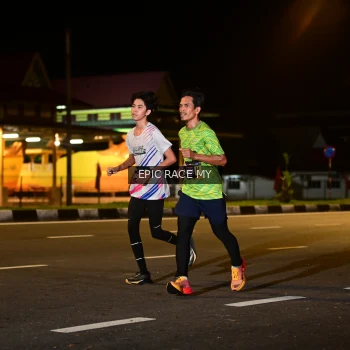 Runner Photo 3472045