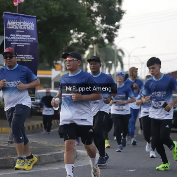 Runner Photo 3472046
