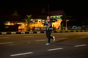 Runner Photo 3472060