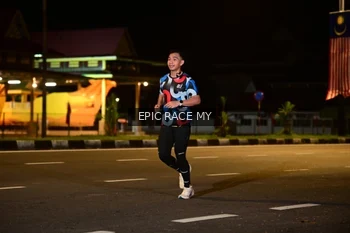 Runner Photo 3472071