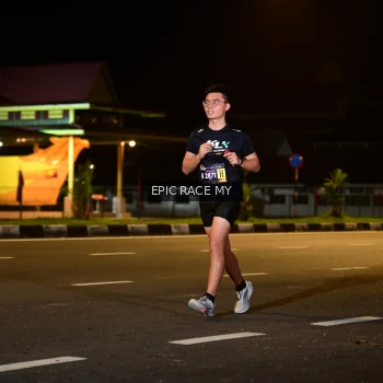 Runner Photo 3472100