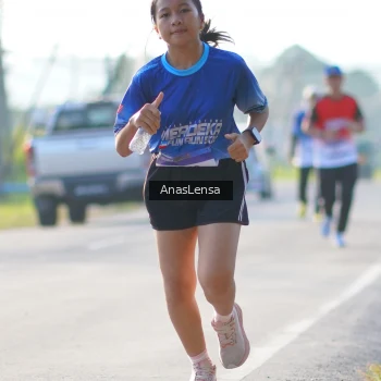 Runner Photo 3472129
