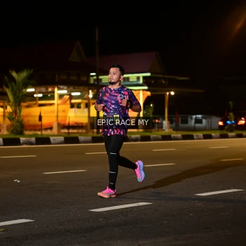 Runner Photo 3472137