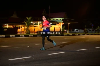 Runner Photo 3472145