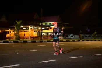 Runner Photo 3472148
