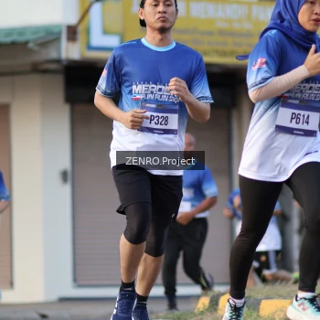 Runner Photo 3472176