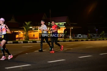 Runner Photo 3472180