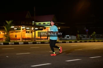 Runner Photo 3472195