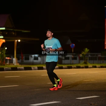 Runner Photo 3472198