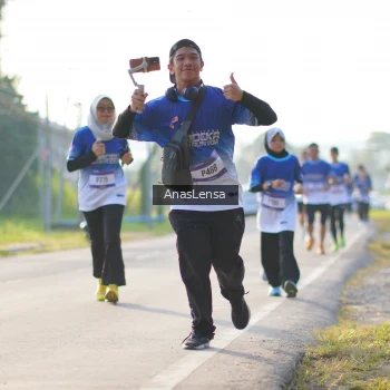 Runner Photo 3472222