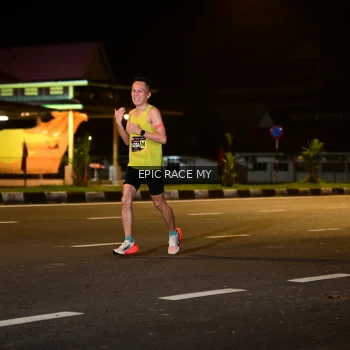 Runner Photo 3472245
