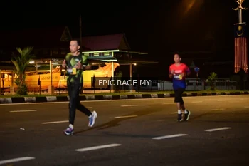Runner Photo 3472285
